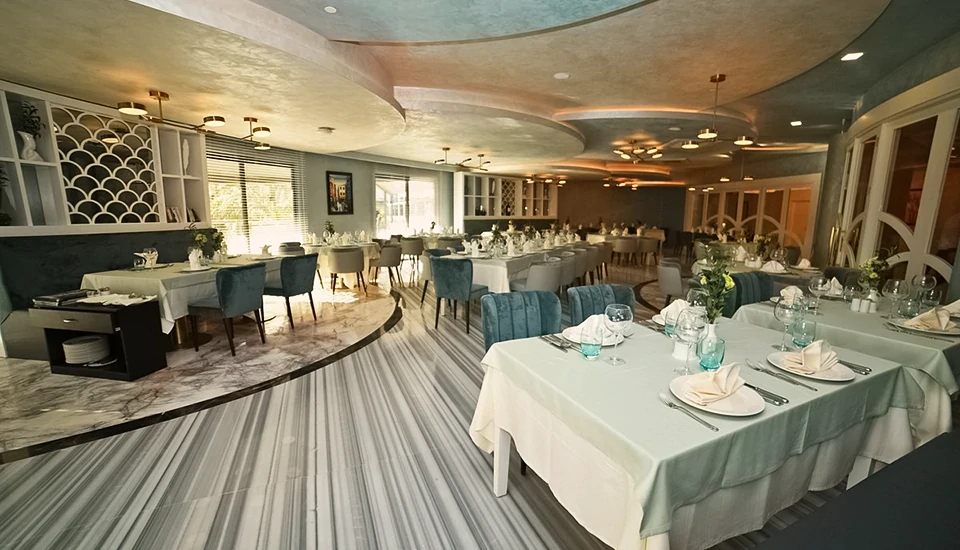 هتل رویال وینگز لارا آنتالیا